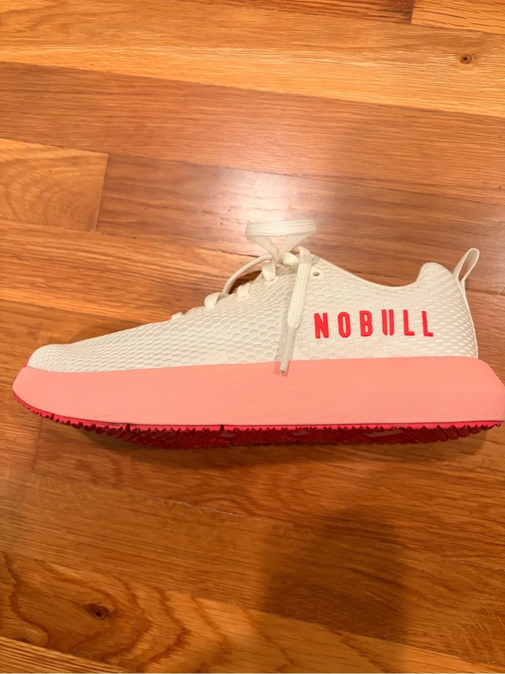 NOBULL Runner — White/Pink Sneakers, Women’s Size 9